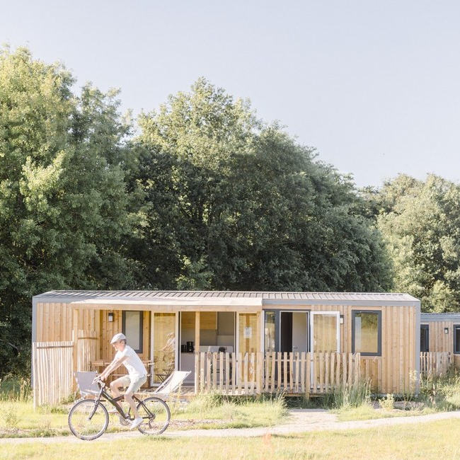 vue extérieure du cottage premium avec sa grande terrasse