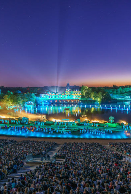 Réservations 2023 : Puy du Fou et Cinéscénie - Domaine de l'Oiselière