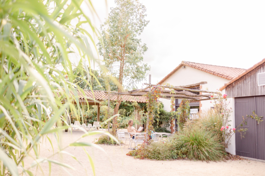 cours-restaurant-verdure-largeur-1100